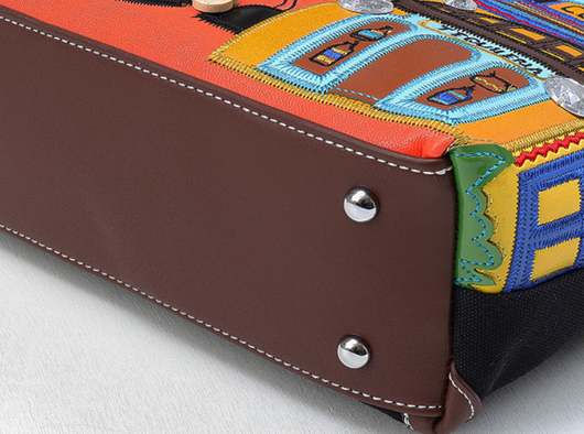 Bolsa de Lona Bordada Artesanal - Image 8