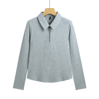 Polera Minimalista Slim Fit con Cierre de Medio Largo para Mujer - Image 9