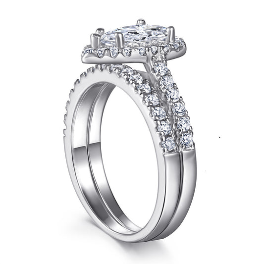 Anillo de Plata Esterlina con Zirconia Cúbica Gota - Simulante de Diamante