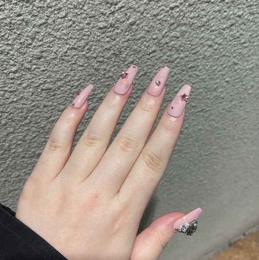 Uñas Postizas de Lujo con Adhesivo - Aplicación Instantánea - Image 9