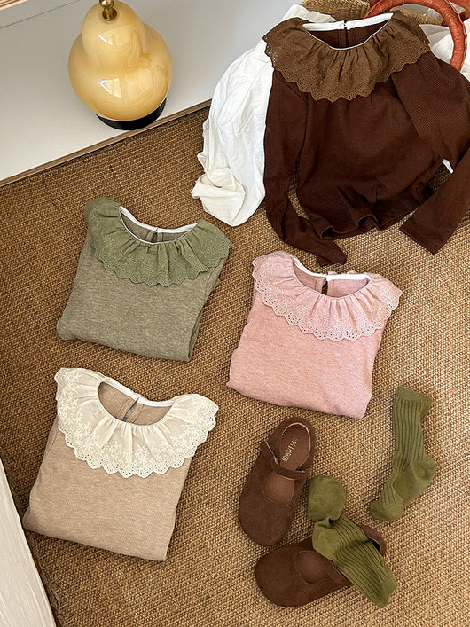 Blusa Infantil de Cachemira con Cuello de Encaje y Rayas Hundidas - Image 25