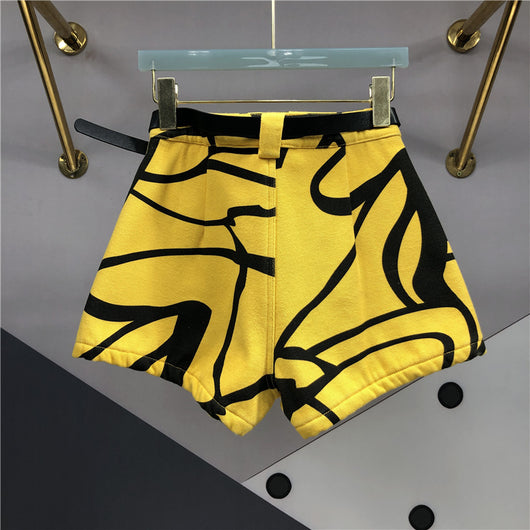 Shorts Talle Alto Slim con Diseño Asimétrico - Image 4