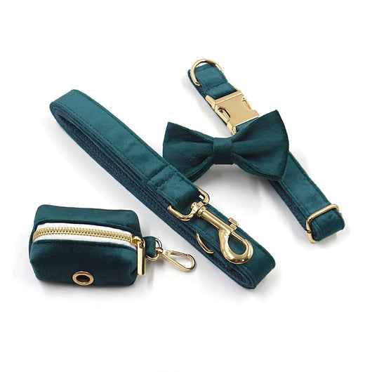 Collar y Correa para Mascotas Terciopelo Verde Esmeralda con Herrajes Dorados