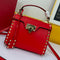 Bolso de Cuero Genuino con Remaches y Correa Cruzada