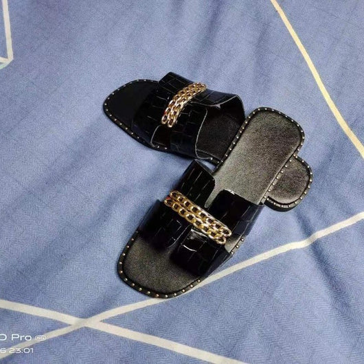 Sandalias Planas para Mujer con Cadena Dorada - Comodidad Casual de Playa - Image 15