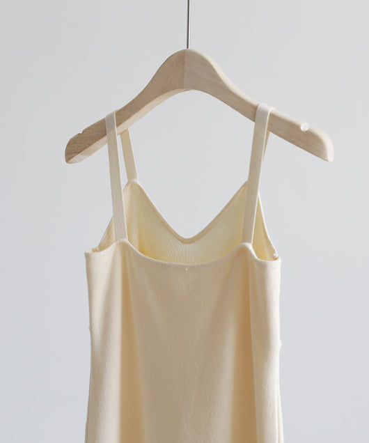 Conjunto Elegante: Cardigan Corto + Vestido Tejido con Tirantes - Image 7