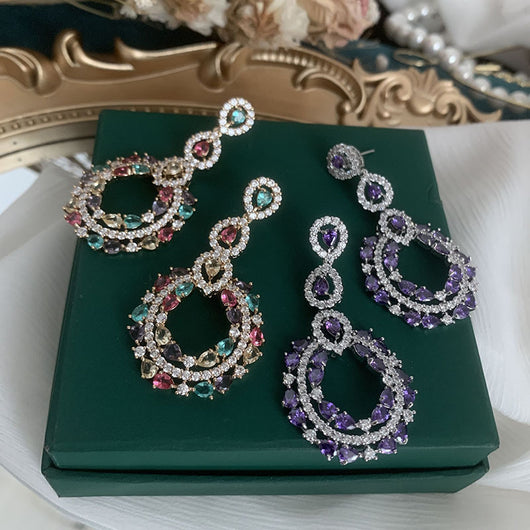 Aretes Florales Delicados para Rostros Redondos