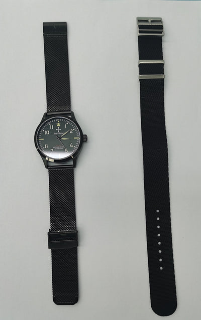 Reloj Deportivo de Acero Inoxidable con Banda de Nylon - Image 11