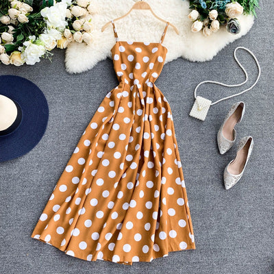 Vestido Vintage de Lunares para Verano con Tirantes - Image 9