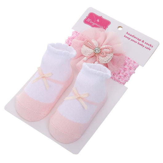 Calcetines Infantiles con Pompones 3D y Lunares para Niños - Image 7