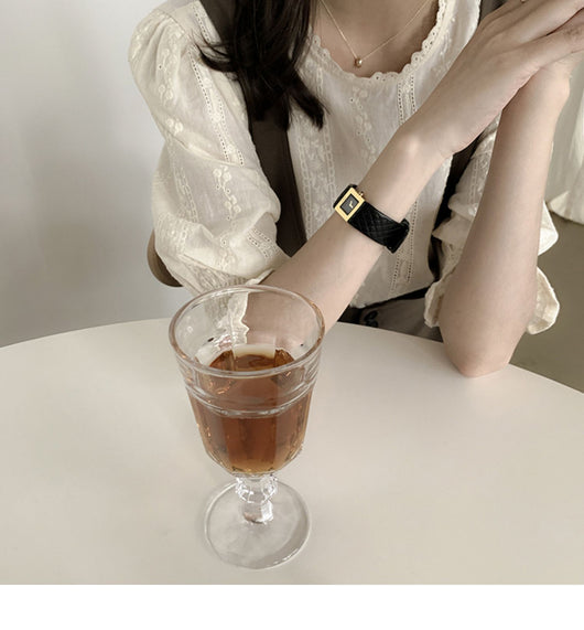 Conjunto de Dos Piezas Vintage Francés con Tirantes para Mujer - Image 12