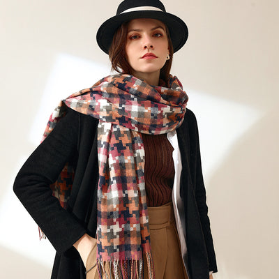 Bufanda Escocesa para Mujer con Flecos - Chal de Moda Versátil - Image 4