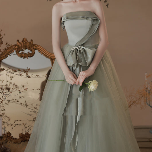 Vestido Bralette de Satén Verde Esmeralda - Image 2