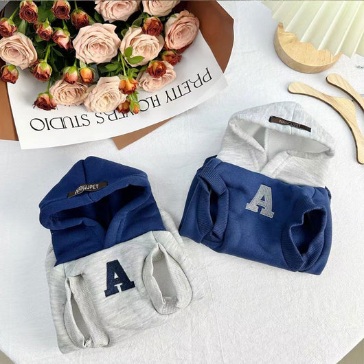 Suéter Reflectante Ajustado para Perros y Gatos - Diseño Azul y Blanco - Image 13