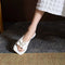 Sandalias Planas con Punta Cuadrada y Plataforma de Flores 3D