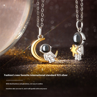 Collar de Pareja Proyección Astronauta - Diseño Unisex - Image 2