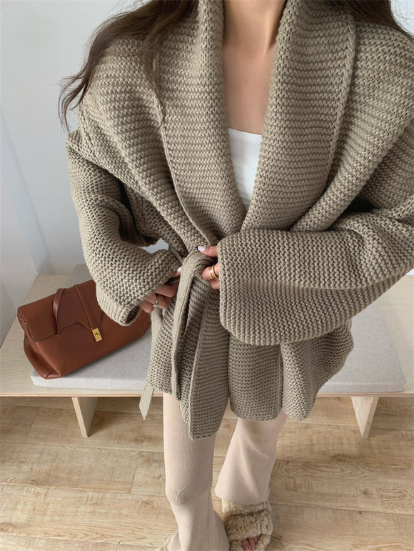Cardigan Holgado con Pantalón Bootcut de Cintura Alta