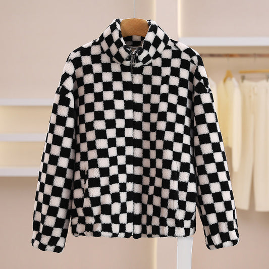 Chaqueta Polar Corta con Cuello Alto y Cierre de Cremallera - Diseño Cuadriculado en Lana