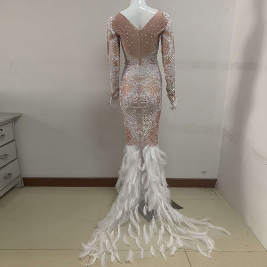 Vestido de Noche Elegante con Plumas y Perlas para Mujer - Image 14