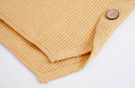 Polera Acolchada de Cuello Alto para Niños - Image 4
