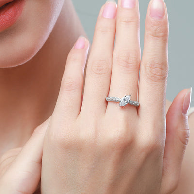 Anillo de Diamante en Plata 925 Estilo Lujo Minimalista - Image 7