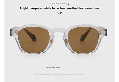 Classic fashion sunglasses with a black and tortoiseshell quadrilateral frame and dark green lenses, angled view. - Image 11