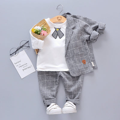 Traje Elegante Infantil con Detalles Florales - Image 6