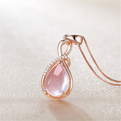 Pendiente de Oro Rosa Elegante - Image 7