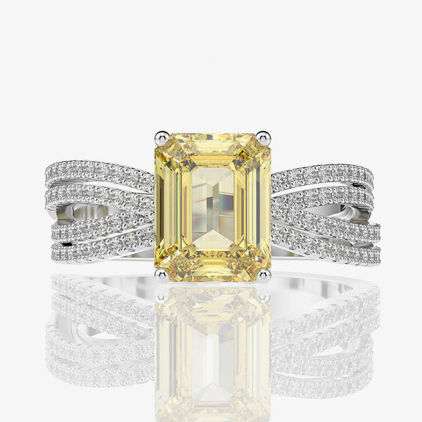Anillo de Plata 925 Lujo con Diamante Simulado de 4.5 Quilates