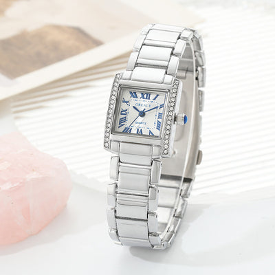 Reloj de Mujer Rectangular Elegante con Números Romanos y Detalles de Diamantes - Image 9