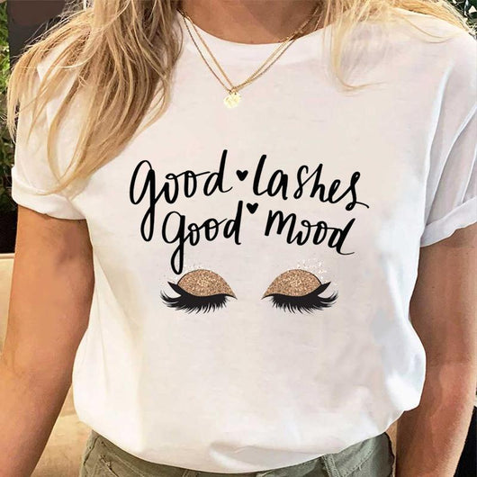 Playera Suelta de Cuello Redondo con Estampado de Labios y Pestañas para Mujer - Image 7