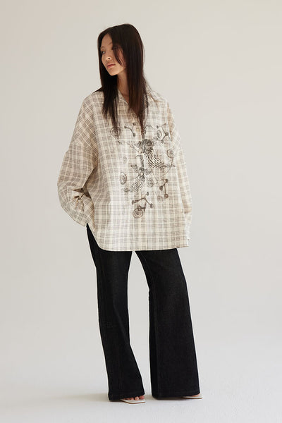 Camisa Cuadriculada Beige Oversized con Protección Solar para Mujer - Image 7