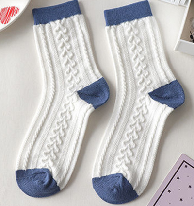 Calcetines Medianos Estilo Coreano con Osito Adorable - Image 14