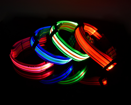 Collar Inteligente para Mascotas con Fibra Óptica, Impermeable y Carga Magnética - Image 21