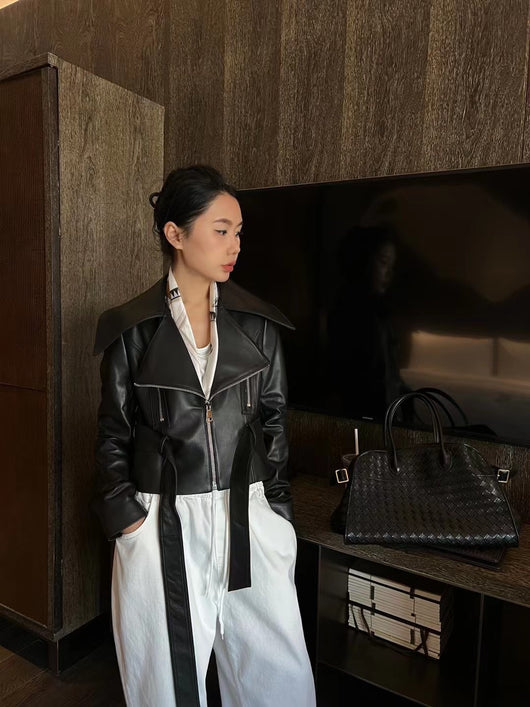 Abrigo de Cuero Gamuza Estilo Hong Kong - Corte Moderno - Image 15