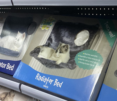 Cama Hamaca para Gatos con Marco de Hierro y Soporte para Radiador - Image 13