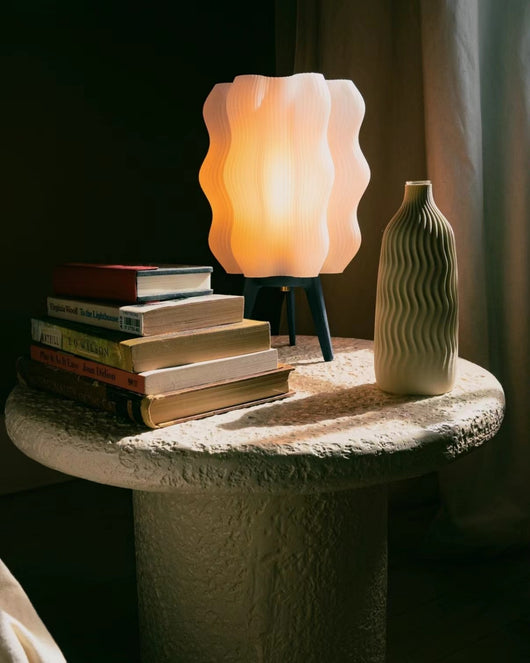 Lámpara de Noche Elegante para Dormitorio Principal - Diseño Romántico Premium - Image 4