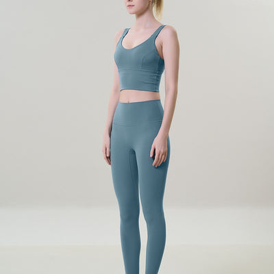 Conjunto de Yoga Ajustado de Cintura Alta con Espalda Abierta para Mujer - Image 4