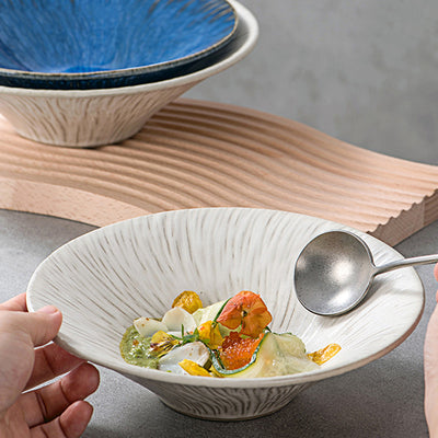 Plato de Cerámica Estilo Nórdico Contemporáneo para Cena - Image 4