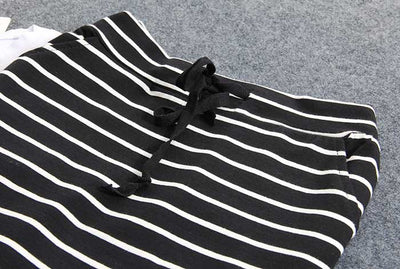 Falda Cintura Alta a Rayas Blanco y Negro con Bolsillos - Image 11