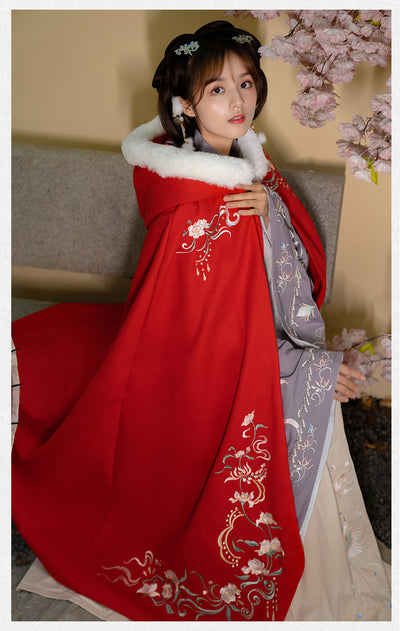 Capa Hanfu Bordada para Mujer con Forro Polar Largo - Image 12