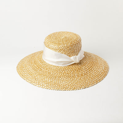 Gorro Tejido con Patrón de Onda y Trenza de Paja - Image 9