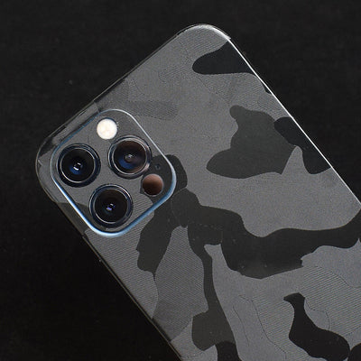 Protector Trasero Camuflaje Mate para Celular - Image 5