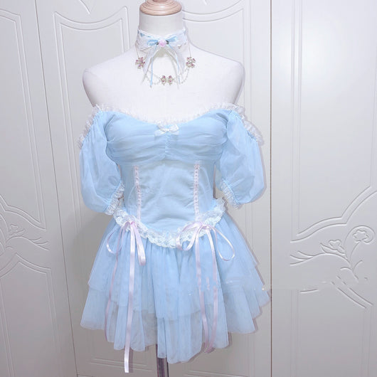 Vestido Corto con Falda Globo Cinturada - Image 3