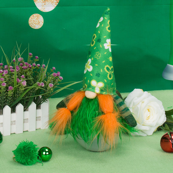 Muñeco Rudolph sin Rostro con Gorro Verde - Juguete Tumbler Interactivo