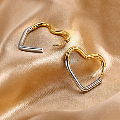 Aretes Dorados Degradados en Acero Titanio - Diseño Exclusivo Hipoalergénico - Image 2