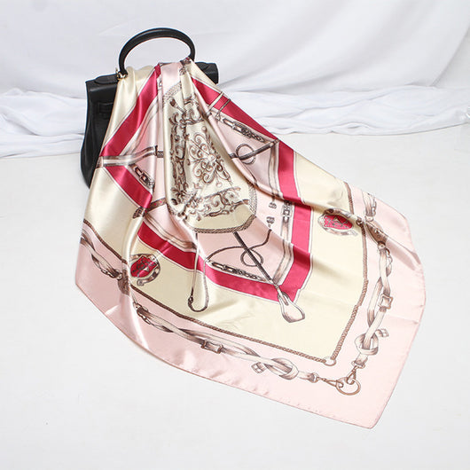 Pañuelo de Seda Estampado Cuadrado - Image 37