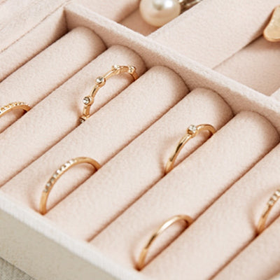 Organizador de Joyas Multifuncional para Aretes y Anillos - Image 8