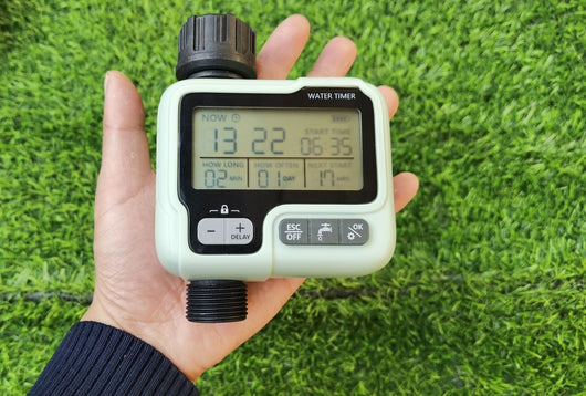 Sistema de Riego Automático Inteligente con Pantalla Grande y Temporizador