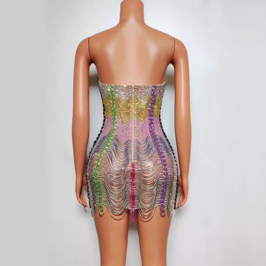 Vestido de Fiesta con Cadena de Perforación - Deslumbrante Atuendo para Celebraciones - Image 4